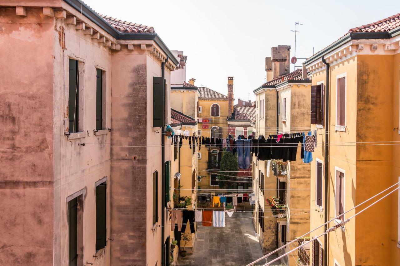 Sunny Nest Canal View In Venice Chic Movida Exteriör bild